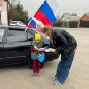 Раздача буклетов по Крыму и флажков в Дивном